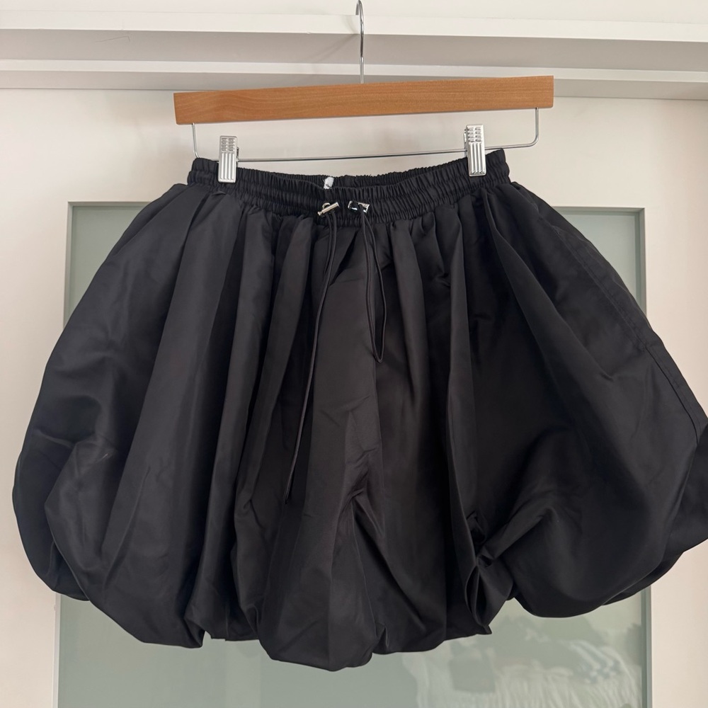 Voluminous Black Bubble Skirt with Drawstring Waist